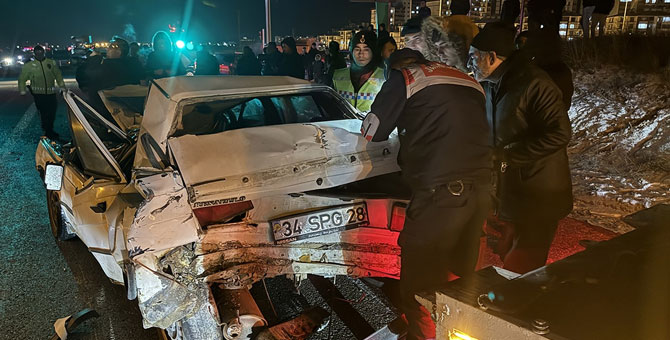 Nevşehir'de 14 araç birbirine girdi: 2'si ağır, 7 yaralı