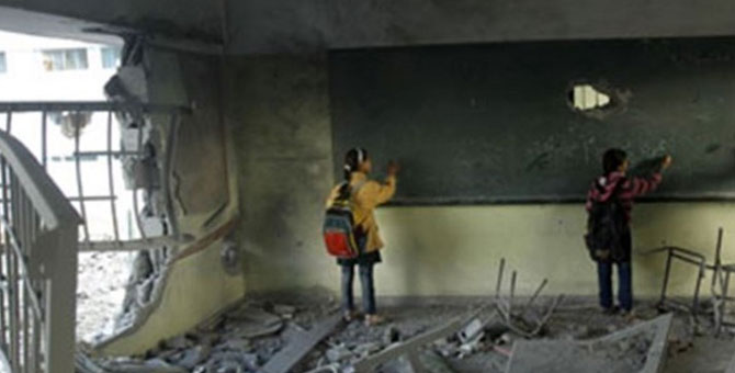 Gazze'de okullar harabeye döndü: 6 aydır eğitim yapılamıyor