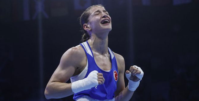 Buse Naz Çakıroğlu, 3'üncü kez Avrupa Şampiyonu