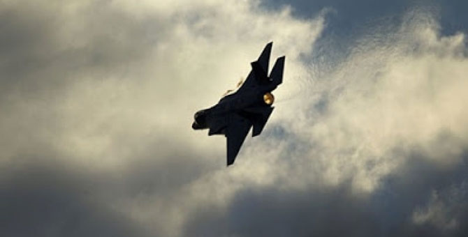 İsrail savaş uçakları Refah kentini bombaladı