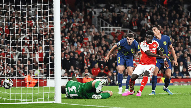 Arsenal, Atletico Madrid'i devirdi: 20 yıllık hasret bitti