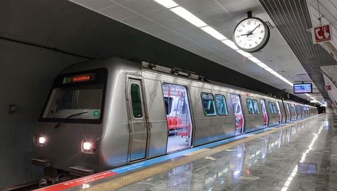 İstanbul'da metroda intihar girişimi
