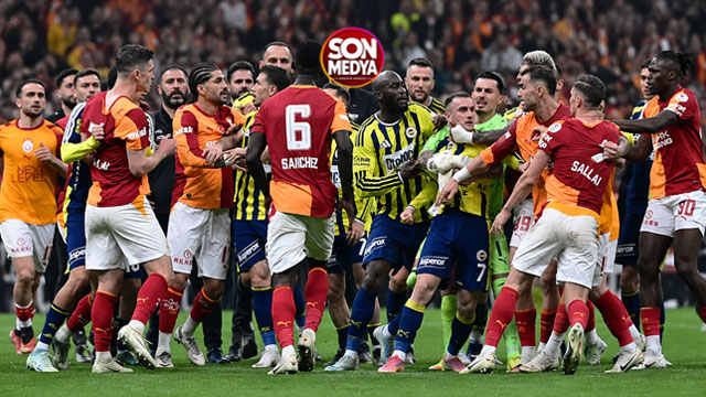 Derbide çıkan kavgaya polis müdahale etti: İki futbolcu kırmızı kart gördü