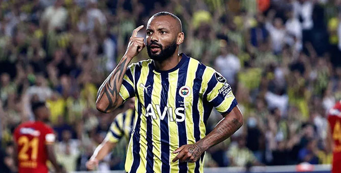 Fenerbahçe, Kayserispor'u Pedro ve King'le geçti