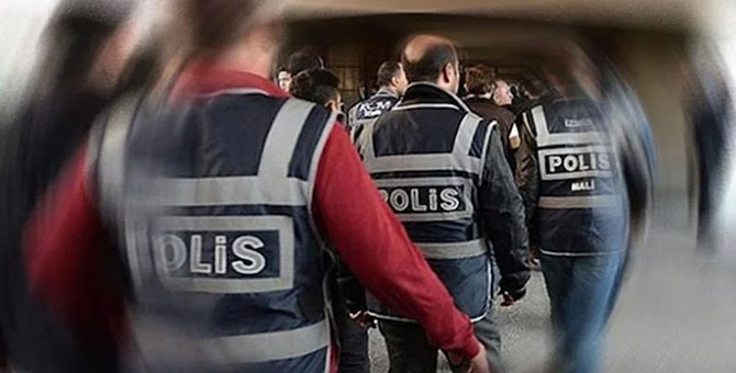 Emniyet'ten 'Kukla' operasyonu: Yüzlerce kişi gözaltına alındı
