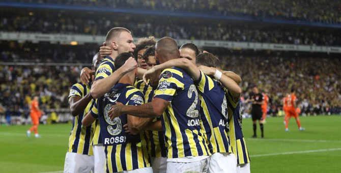 Fenerbahçe'den Alanyaspor karşısında futbol ziyafeti: 5-0