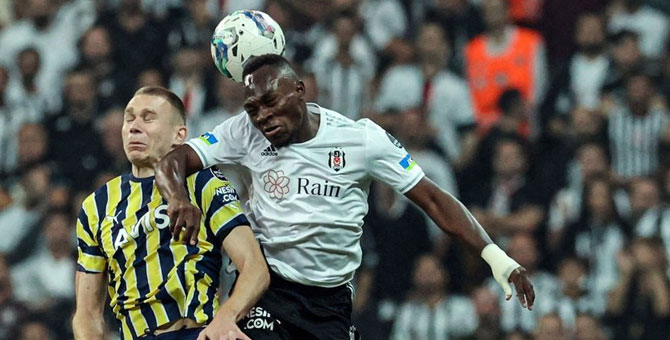 Golsüz ve futbolsuz: Beşiktaş-Fenerbahçe derbisi tat vermedi