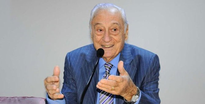 Efsanevi spiker Halit Kıvanç, 97 yaşında vefat etti