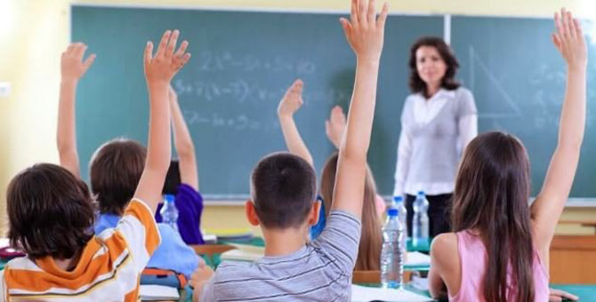 'Öğretmenlik Kariyer Basamakları Sınavı ertelendi' iddialarına yanıt