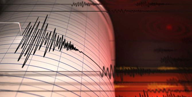 Ege Denizi açıklarında 4.9 şiddetinde deprem