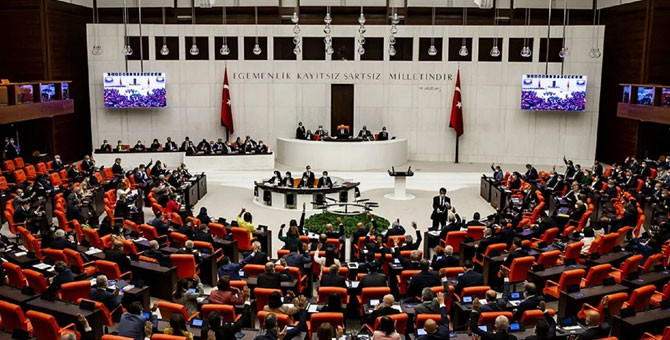TBMM'nin yeni yasama dönemi başladı: Kılıçdaroğlu töreni locadan izledi