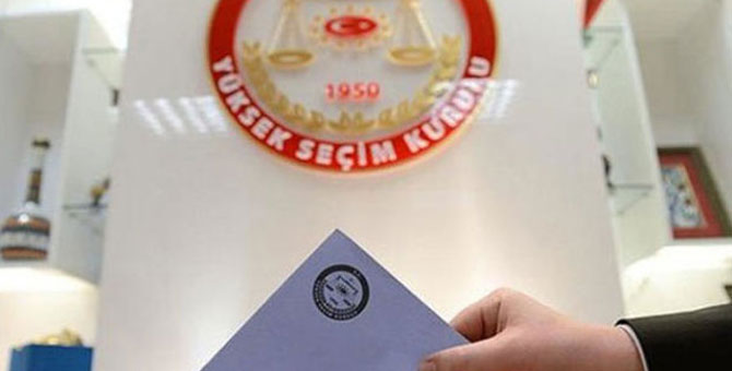 Yüksek Seçim Kurulu'ndan seçmen kaydı sorgulama uyarısı