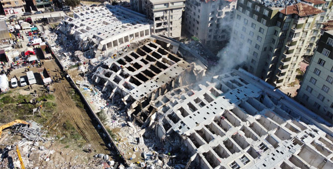 Yıkılan sitede 1200 kişi hayatını kaybetmişti: Cihat Ateş tutuklandı