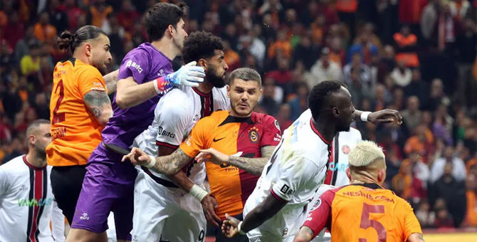 Galatasaray'a Karagümrük engeli: 3-3