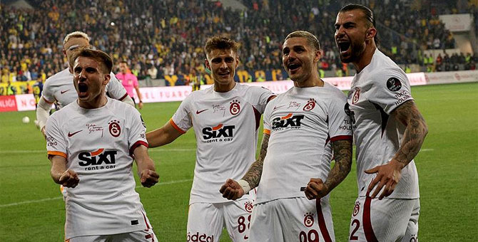 Ve Galatasaray, Süper Lig'in yeni şampiyonu