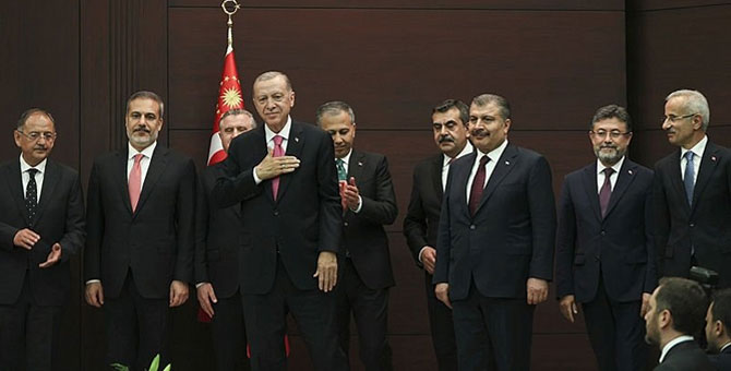 Merakla beklenen Erdoğan Kabinesi belli oldu