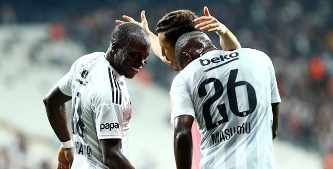 Beşiktaş, Konferans Ligi'nde play-off'a kaldı