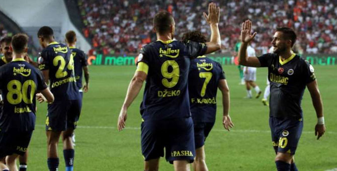 Fenerbahçe'den Samsun deplasmanında 2 farklı galibiyet