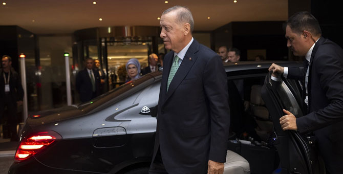 Cumhurbaşkanı Erdoğan, G-20 Zirvesi için Hindistan'a gitti