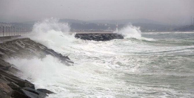 Meteoroloji'den uyarı: Marmara'da kuvvetli fırtına bekleniyor