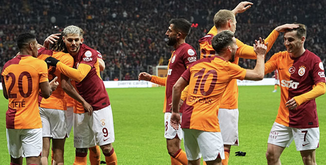 Galatasaray'ın zirve inadı: Adana Demirspor'a 3 gol
