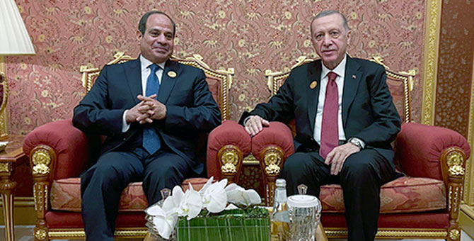 Erdoğan, Mısır Cumhurbaşkanı Sisi'yle 'Gazze'yi görüştü