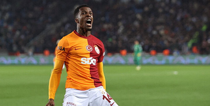 Galatasaray, Trabzonspor'u darmadağın etti: 5-1