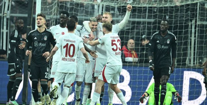 Dev derbide Beşiktaş attı, 3 puanı Galatasaray kaptı