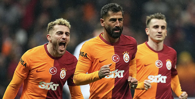 Lider Galatasaray, Rizespor'u darmadağın etti: 6-2