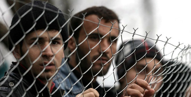 Bakan Soylu'dan sınır dışı edilen Suriyeli göçmen sayısı
