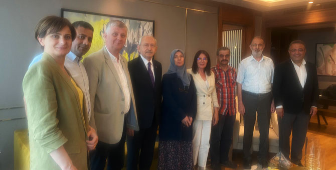 Barış Vakfı, CHP lideri Kılıçdaroğlu ile siyasi gelişmeleri görüştü