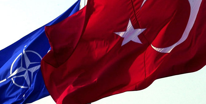 Türk halkının üçte ikisi NATO'ya güvenmiyor