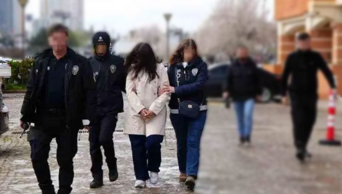 Bebeğini ölüme terk eden anneye önce müebbet, sonra 12 yıl hapis!